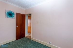 Bedroom- click for photo gallery